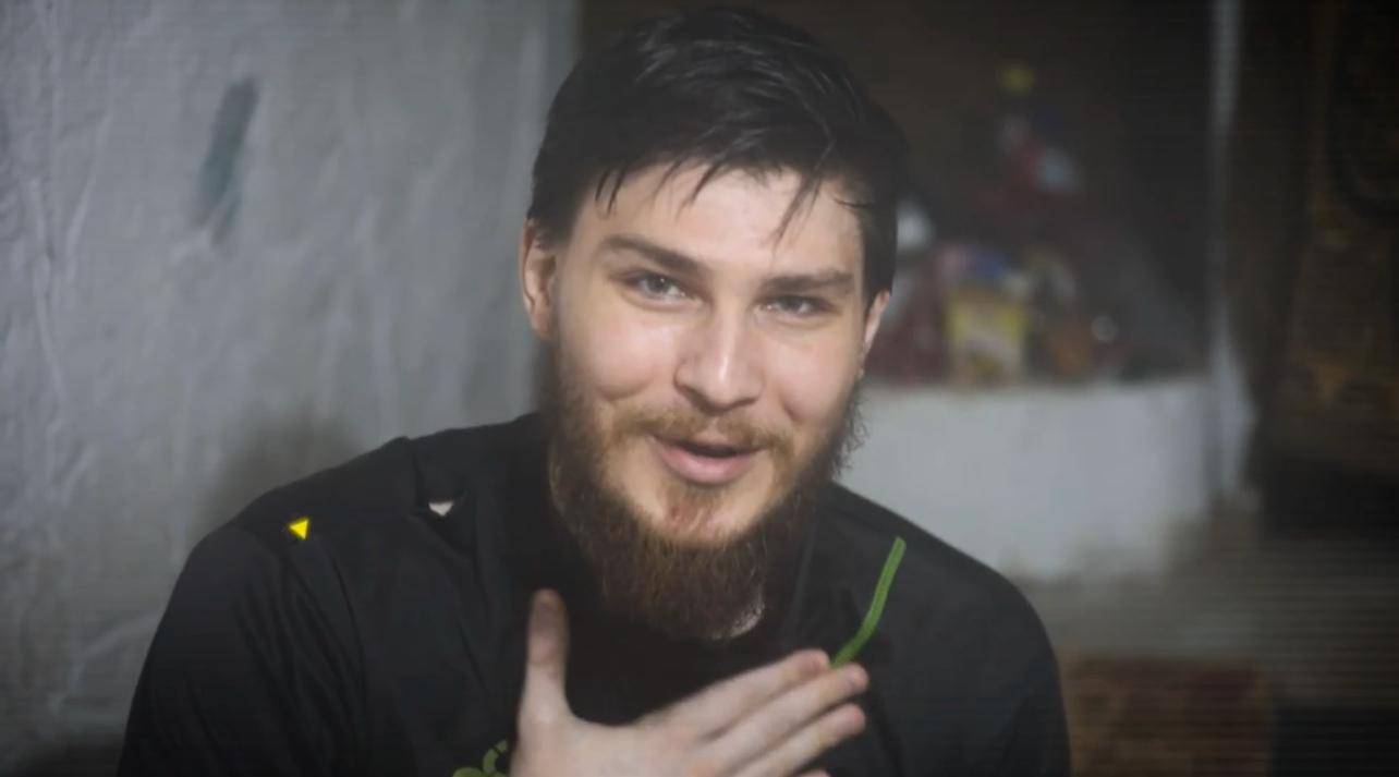 ساشا تروبانوف داخل النفق-متداول 