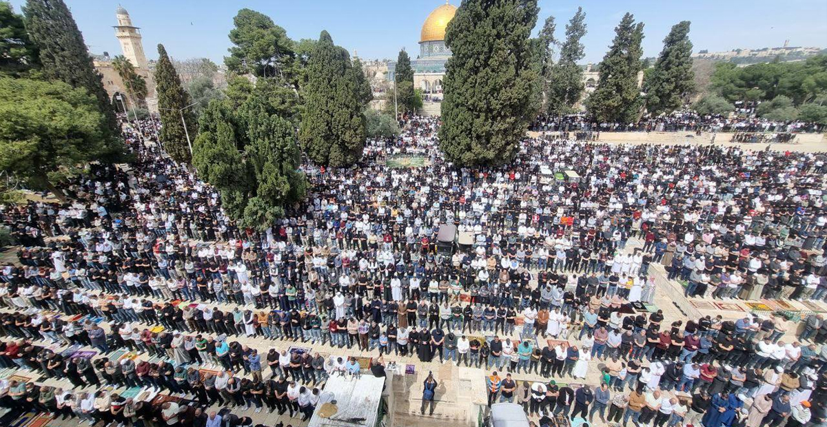 الصلاة في الأقصى