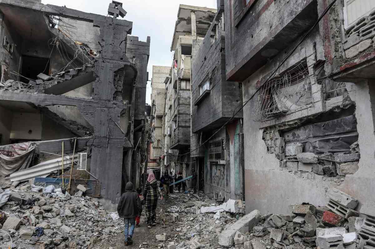 عريب الرنتاوي: إسرائيل تريد إعادة تشكيل خريطة المشهد في غزة وإرغام حماس على قبول ما رفضته سابقًا