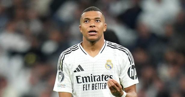 تجاوز رونالدو ويقترب من كريستيانو.. مبابي يهدد أساطير ريال مدريد