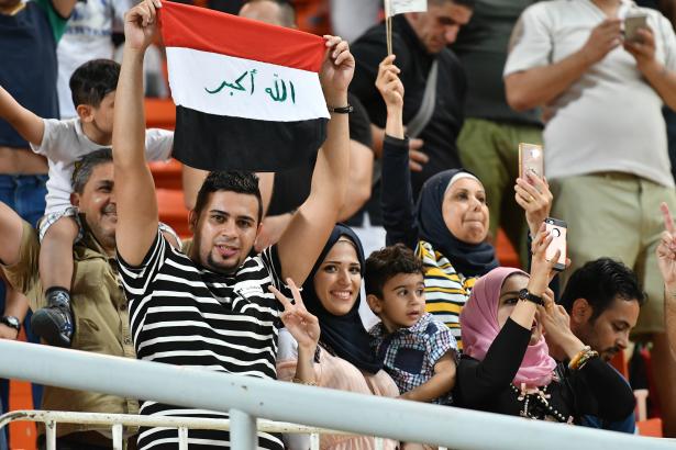 ازمة تتجاوز حدود الملعب بين العراق والأردن: صراع التأهل أم اختبار الكرامة؟