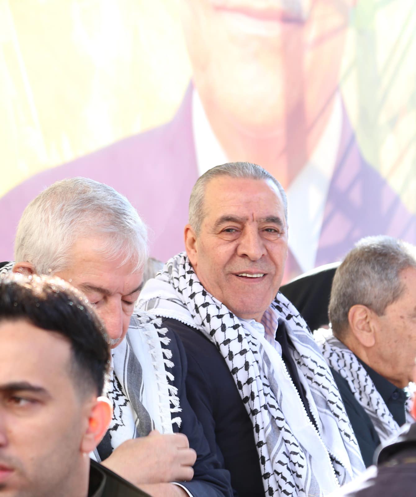 صفحته الرسمية