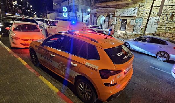 مكان حادث العنف-طواقم الإنقاذ 