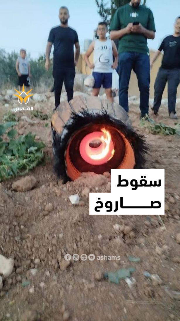 سقوط شظايا صاروخ اعتراضي على منزل في مدينة دورا بالخليل جنوبي ⁧
