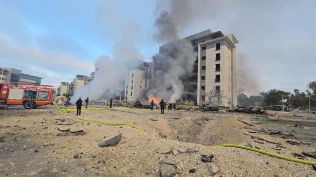 بئر السبع: حي عربي بين المتضررين وإعلان الطوارئ في 