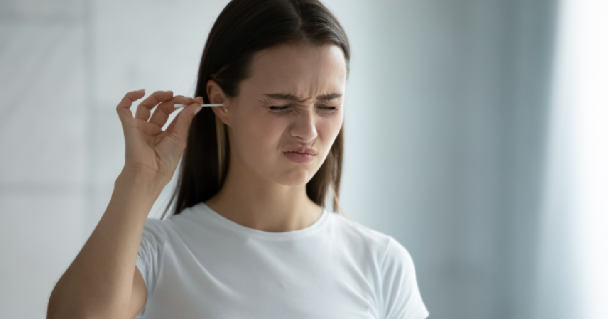 تحليل شمع الأذن.. نافذتك للكشف المبكر عن باركنسون