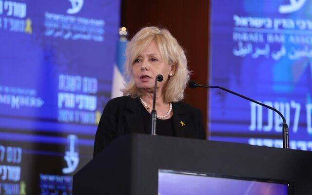 المستشارة القضائية للحكومة (مواقع التواصل)