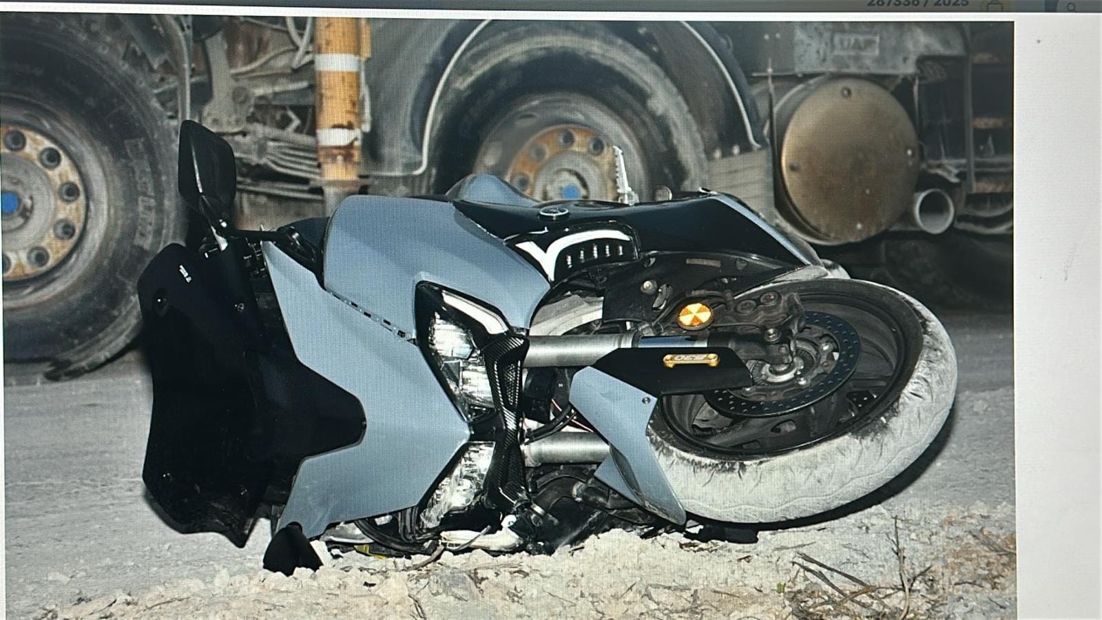هروب مشتبه بقتل شاب في الناصرة واصطدم بسيارة وتم اعتقاله في المستشفى