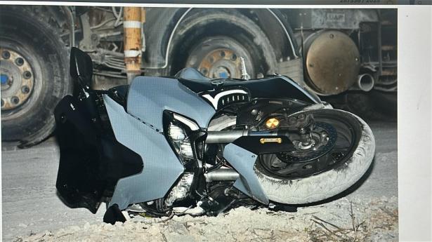 هروب مشتبه بقتل شاب في الناصرة واصطدم بسيارة وتم اعتقاله في المستشفى