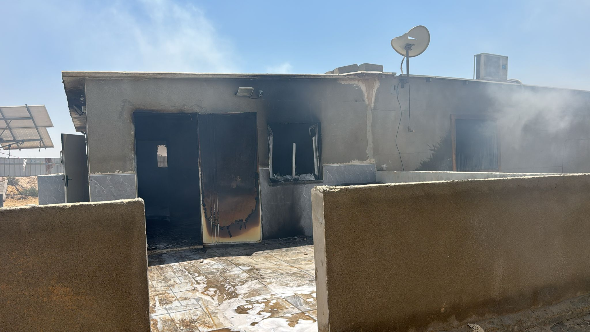 تصوير طواقم الاسعاف والانقاذ 