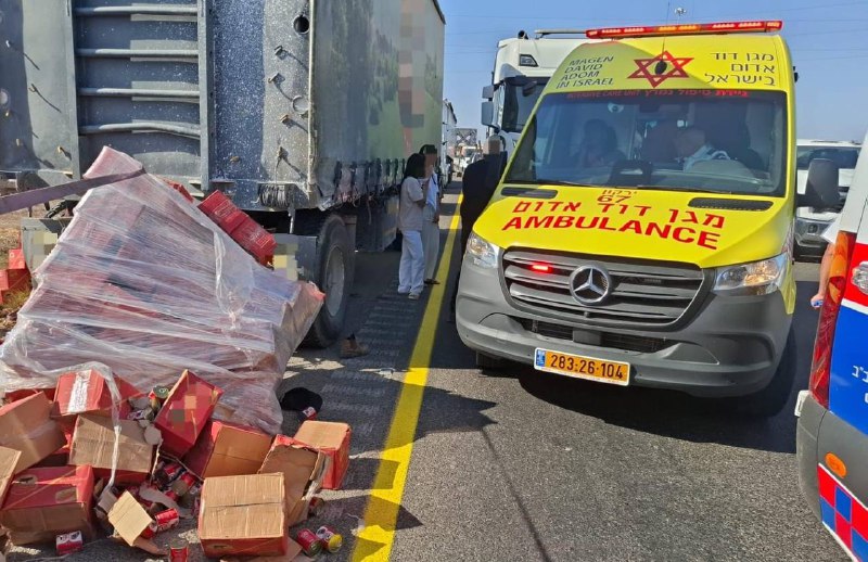 من موقع الحادث - تصوير نجمة داوود الحمراء