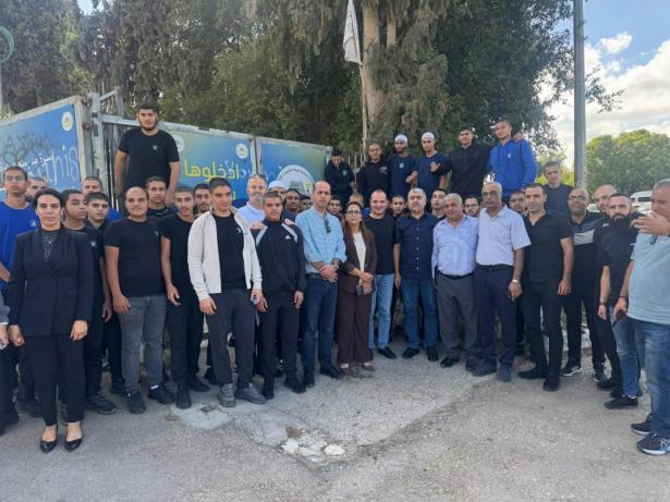 مدير ثانوية يافا: مدارسنا لم تعد آمنة وطلابنا يتعلمون من دماء زملائهم