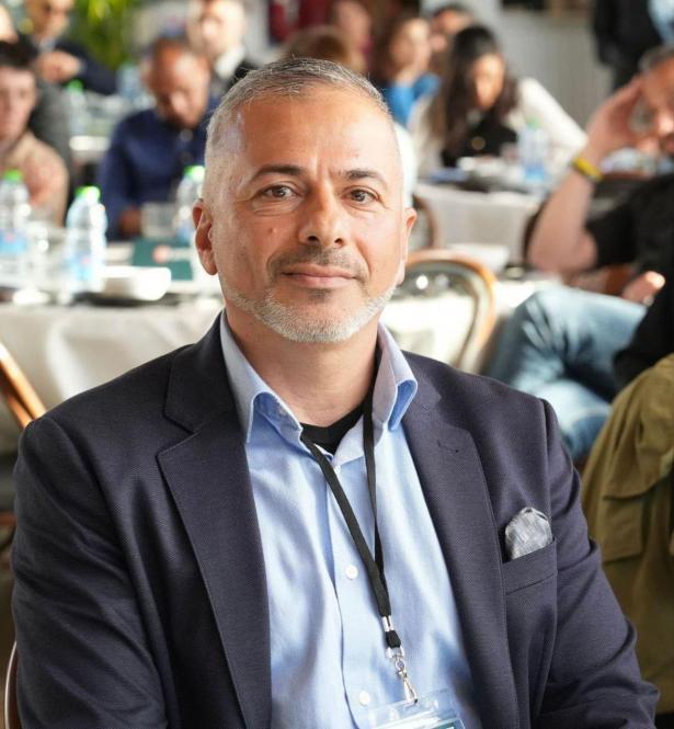 سائد عيسى (مواقع التواصل)