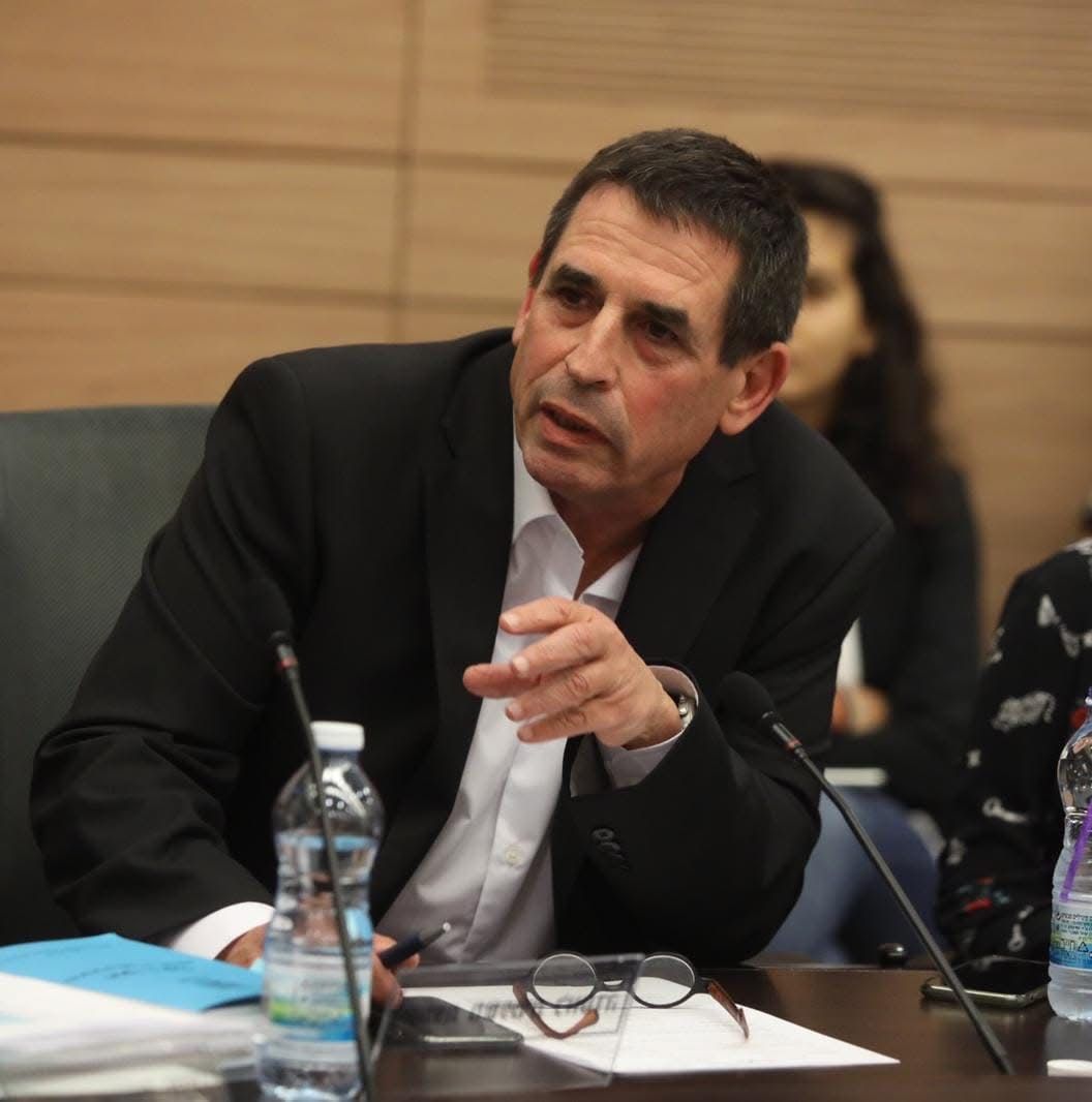 يوآف سيجالوفيتش