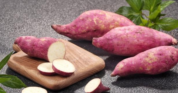 كنز صحي لا يجب رميه.. 5 فوائد مُذهلة لـ قشر البطاطا