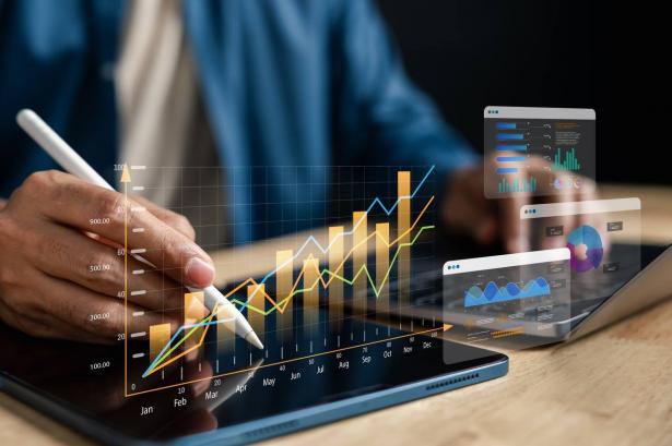 بين تحذيرات مينسكي ونبوءات باري: هل يقترب الاقتصاد العالمي من انفجار فقاعة كبرى؟