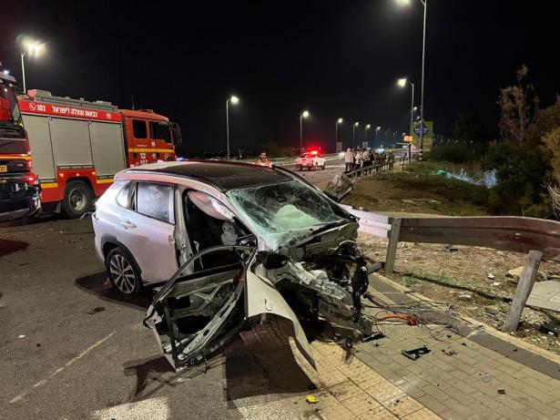 من موقع الحادث - تصوير نجمة داوود الحمراء