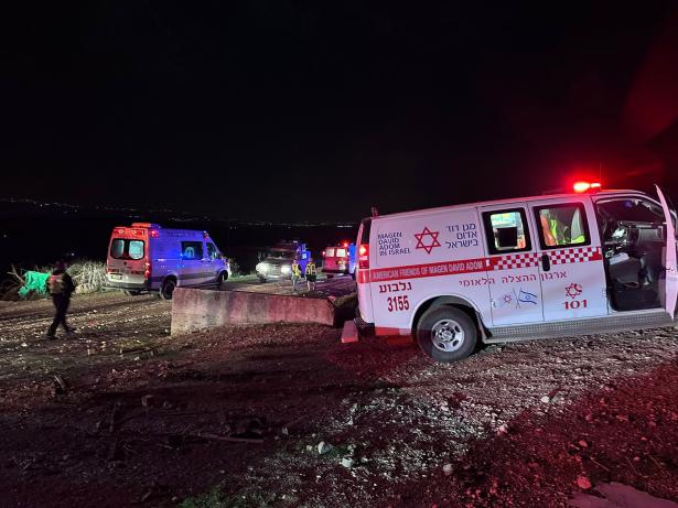 من موقع الحادث - تصوير نجمة داوود الحمراء