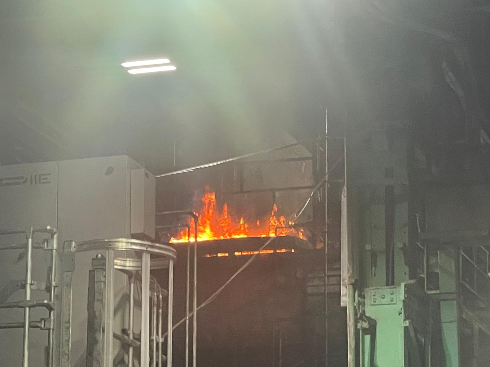 تصوير سلطة الإطفاء والإنقاذ- توضيحية