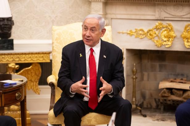 نتنياهو يلتقي وزير الدفاع الأمريكي في القدس