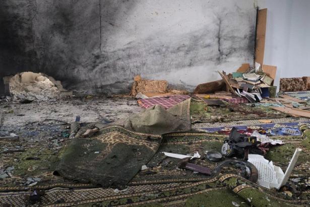 الانفجار داخل المسجد