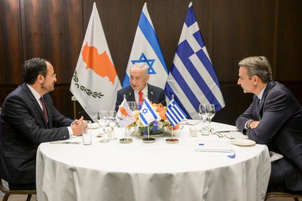 تصوير مكتب الصحافة الحكومي
