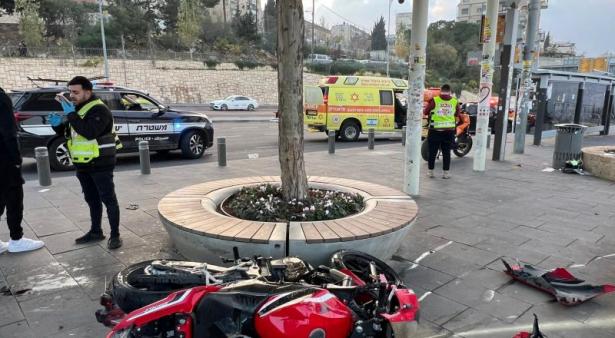 من موقع الحادث - طواقم الإسعاف