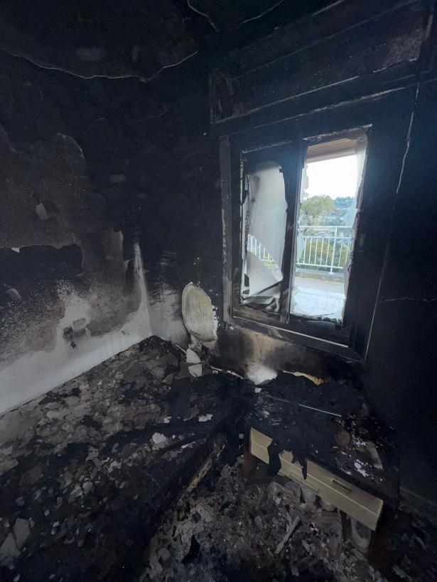 الحريق في منطقة القدس - تصوير طواقم الإطفاء