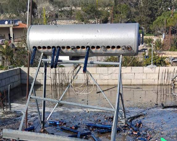 من موقع الاستهداف - وسائل التواصل