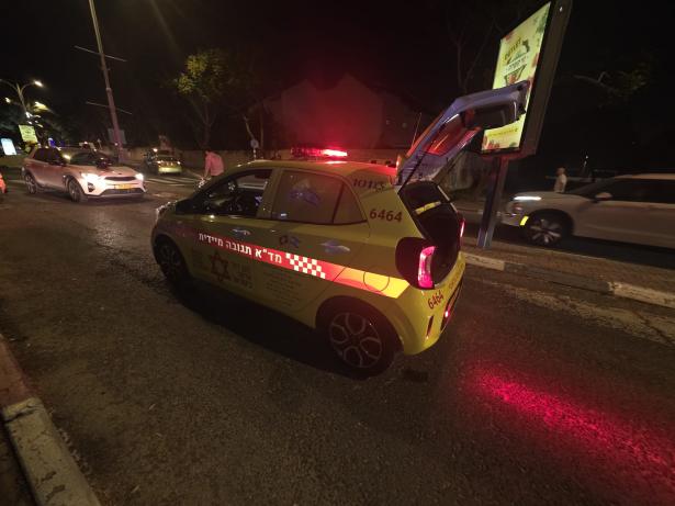 تصوير نجمة داوود الحمراء

