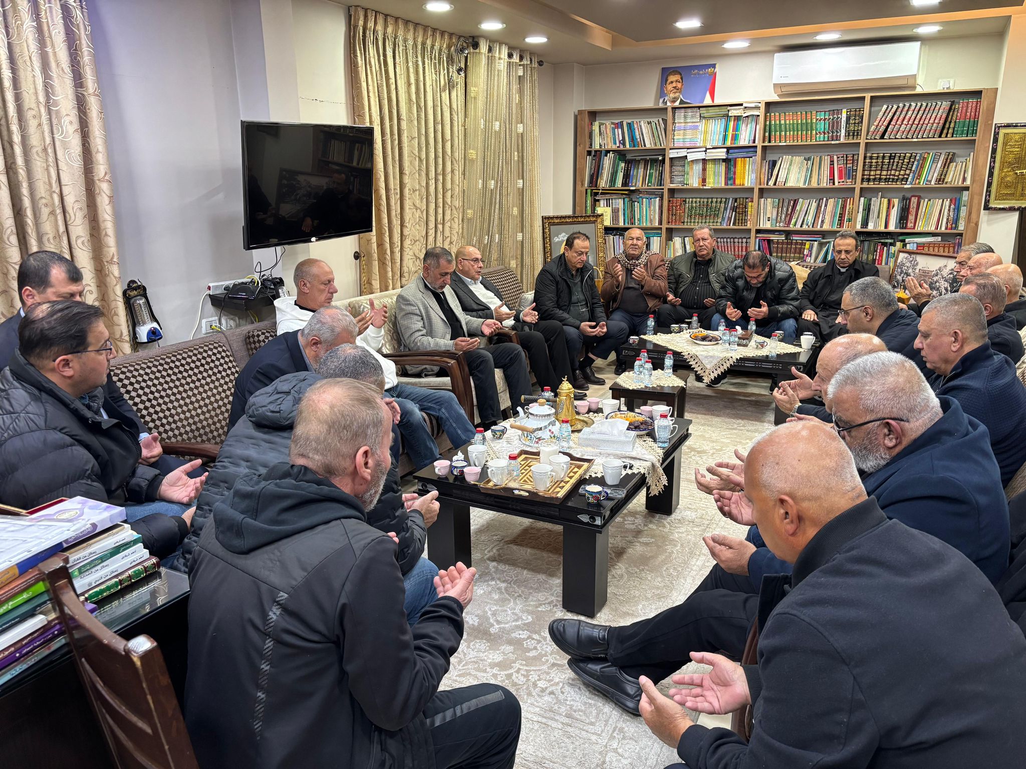 تصوير لجنة الصلح