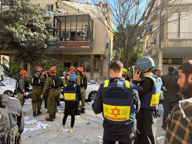 اليوم الحادي عشر للحرب| تصعيد إيراني جديد وإصابات في إسرائيل وغارات على طهران