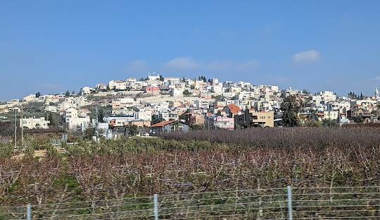  قرية الجش - ويكيبيديا 