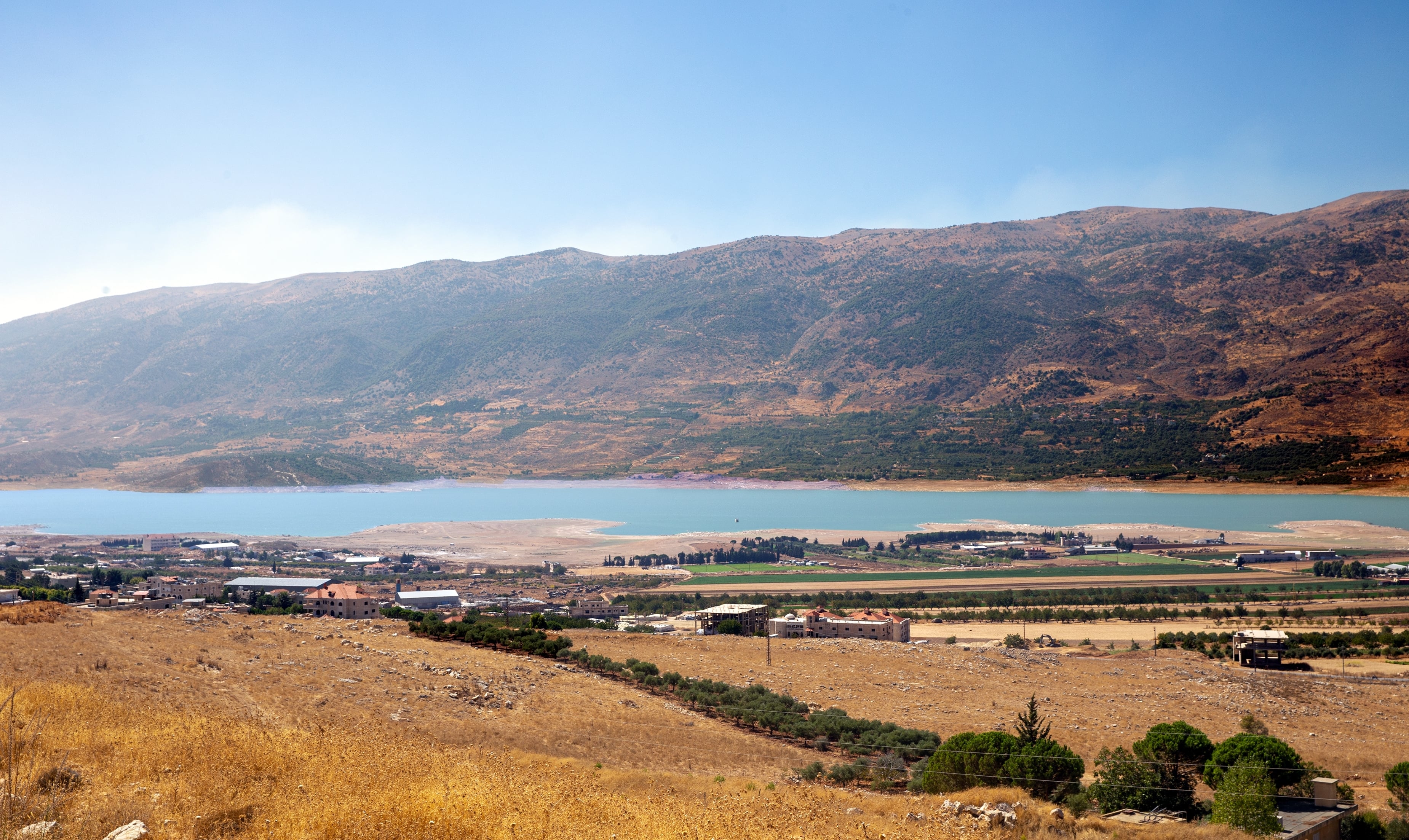 shutterstock - نهر الليطاني 