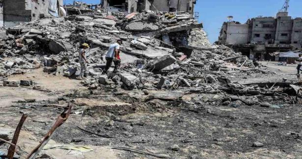 shutterstock_Anas-Mohammed
