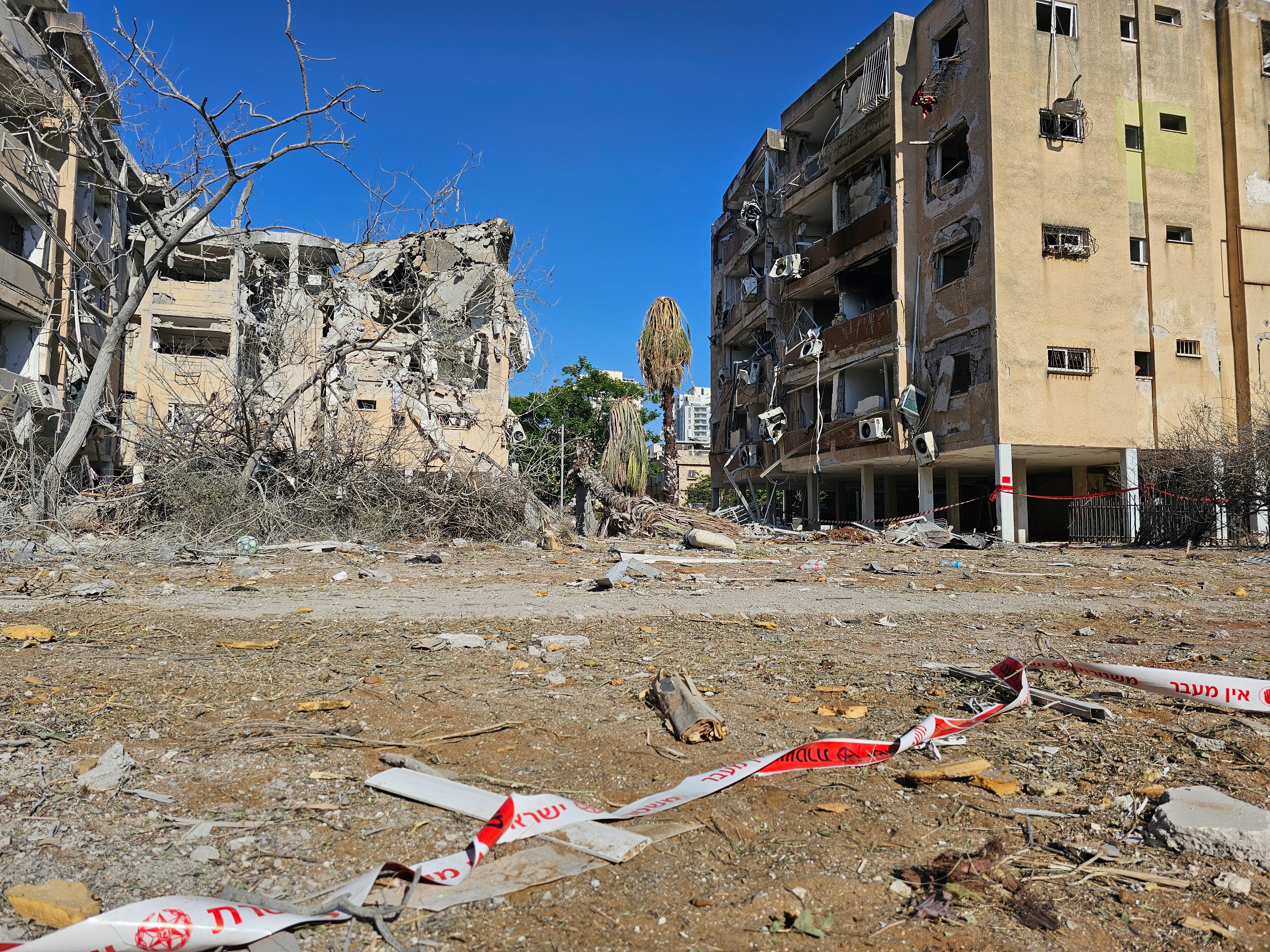 من سقوط الصواريخ الايرانية في حولون - Shutterstock