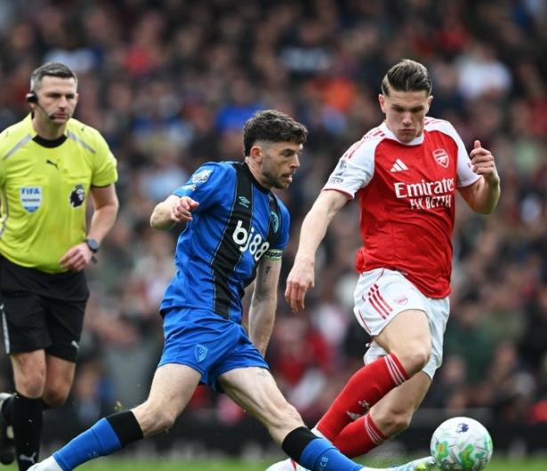 من الصفحة الرسمية لبورنموث - @afcbournemouth