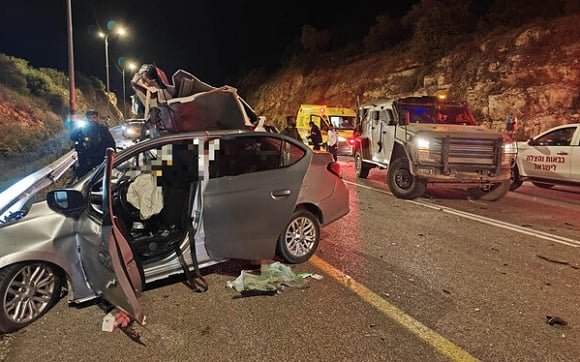 من مكان الحادث - تصوير نجمة داوود الحمراء