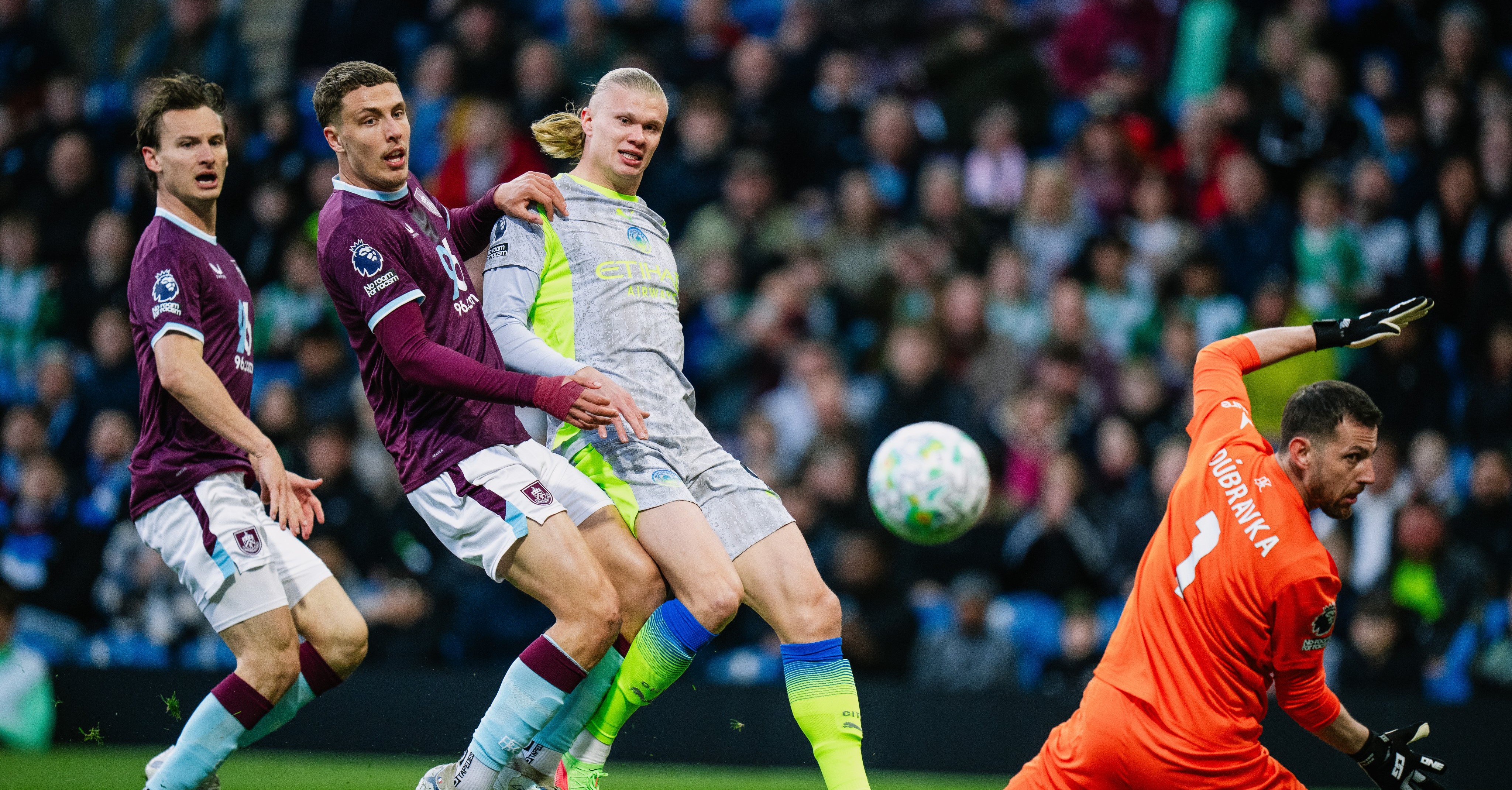 الصورة من الحساب الرسمي لمانشستر سيتي - @ManCity