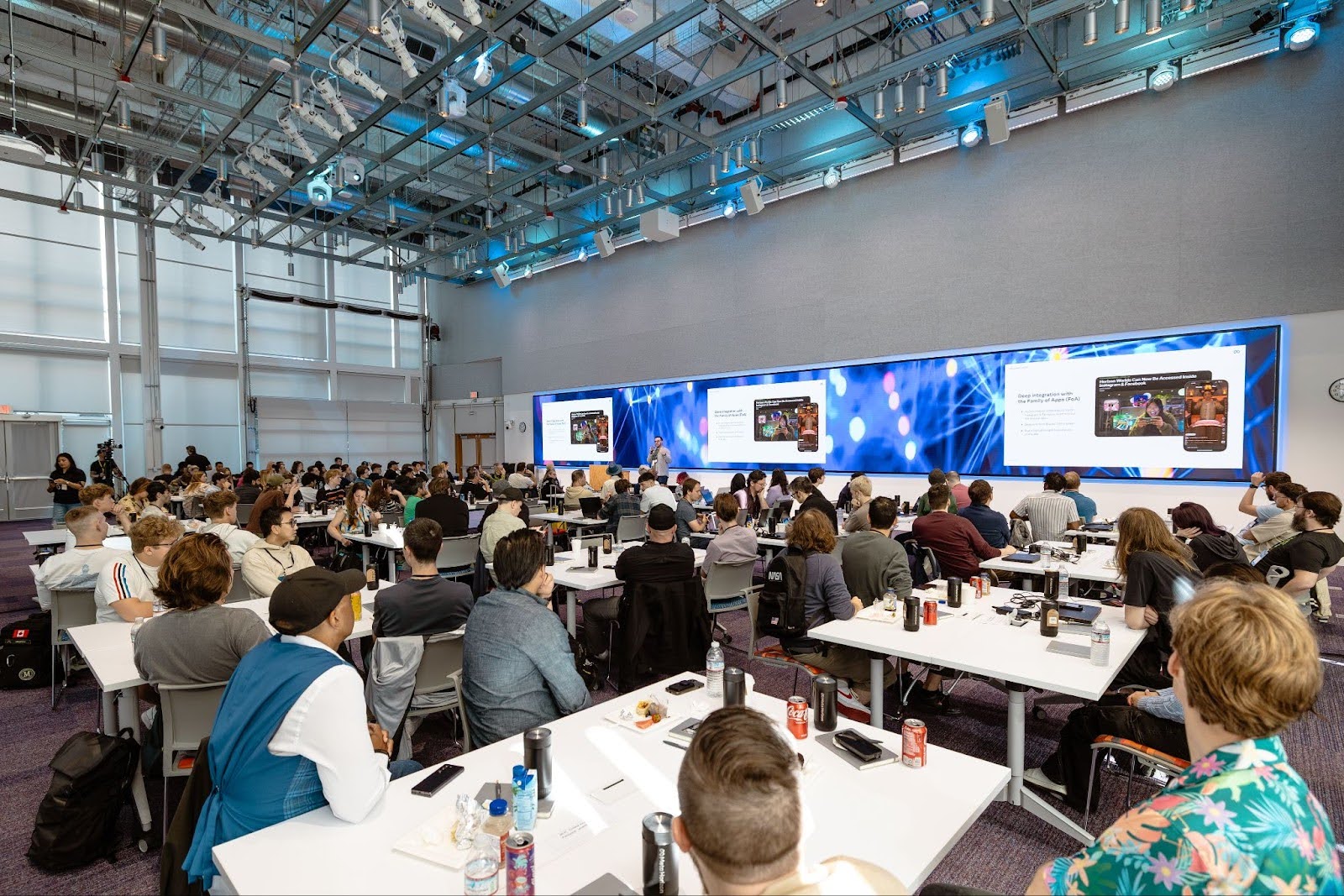 توضيحية-الموقع الرسمي لميتا 