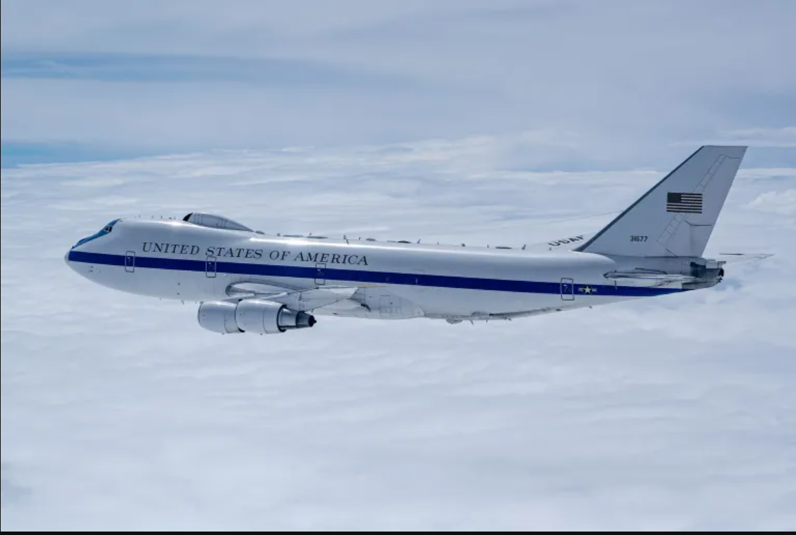 طائرة يوم القيامة أمريكية ترعب العالم.. فما القصة