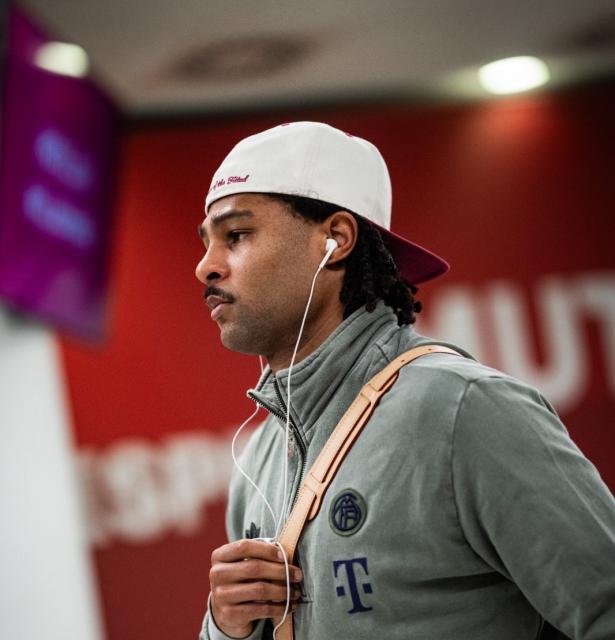 الصورة من الحساب الرسمي لنادي بايرن ميونخ - @FCBayern