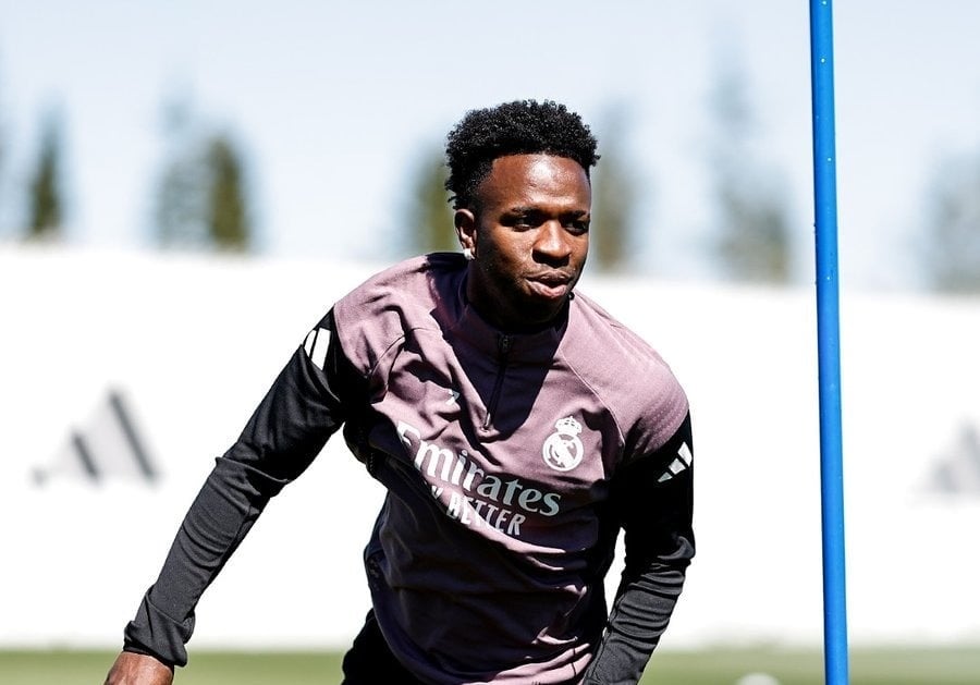 فينيسيوس - الصورة من الحساب الرسمي لريال مدريد -@realmadrid