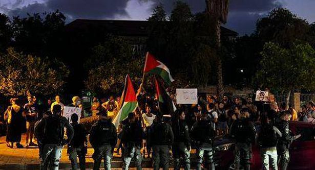 "حراك حيفا" ينظم مظاهرة دعمًا لغزة