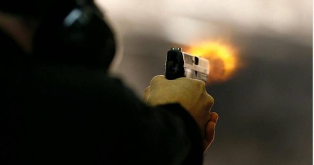 قتل ثلاثةُ أشخاص وأصيب آخرون في الخليل