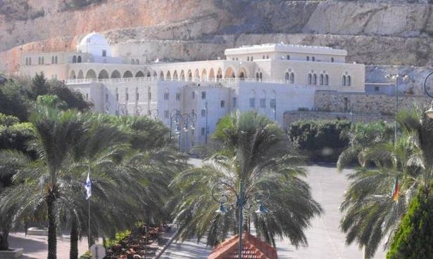 بين السويداء وحطين إذاعة الشمس تحاور فضيلة الشيخ يوسف جربوع شيخ عقل طائفه المسلمين الموحدين في السويداء سوريا