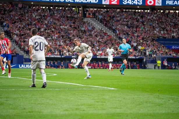 ماذا ينتظرنا الليلة؟ بعد هزيمة نابولي أمام مدريد وفوز كوبنهاغن على بايرن  