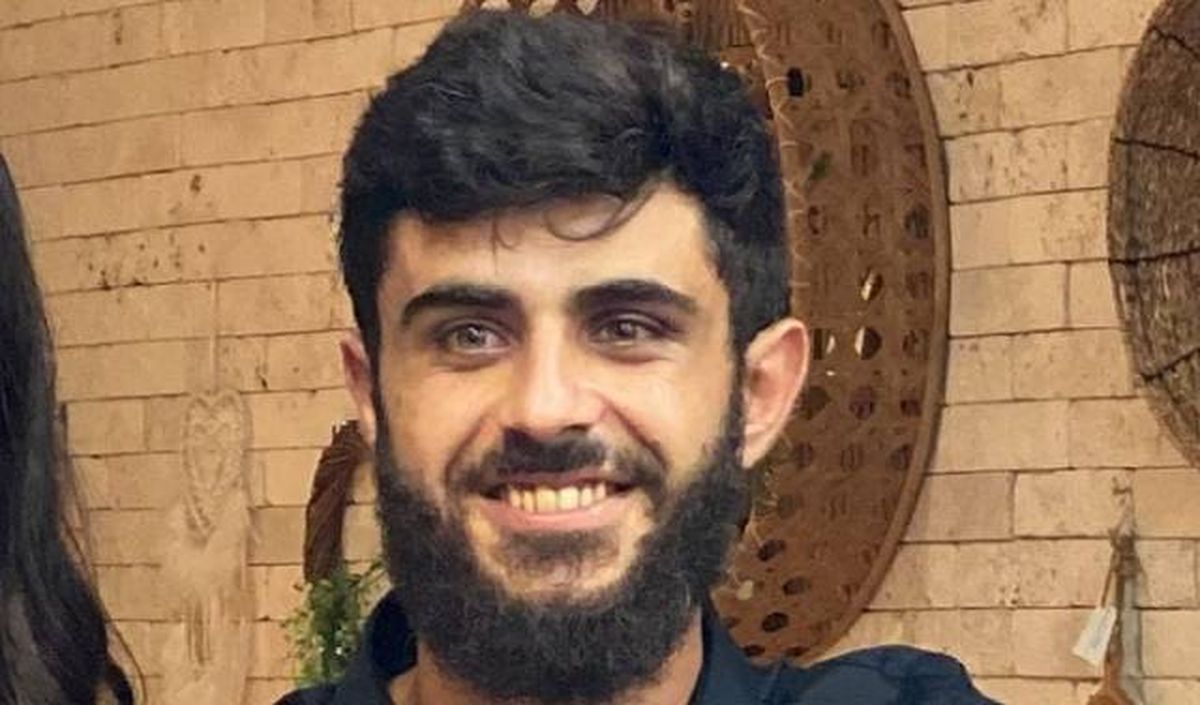 باسل عكري  