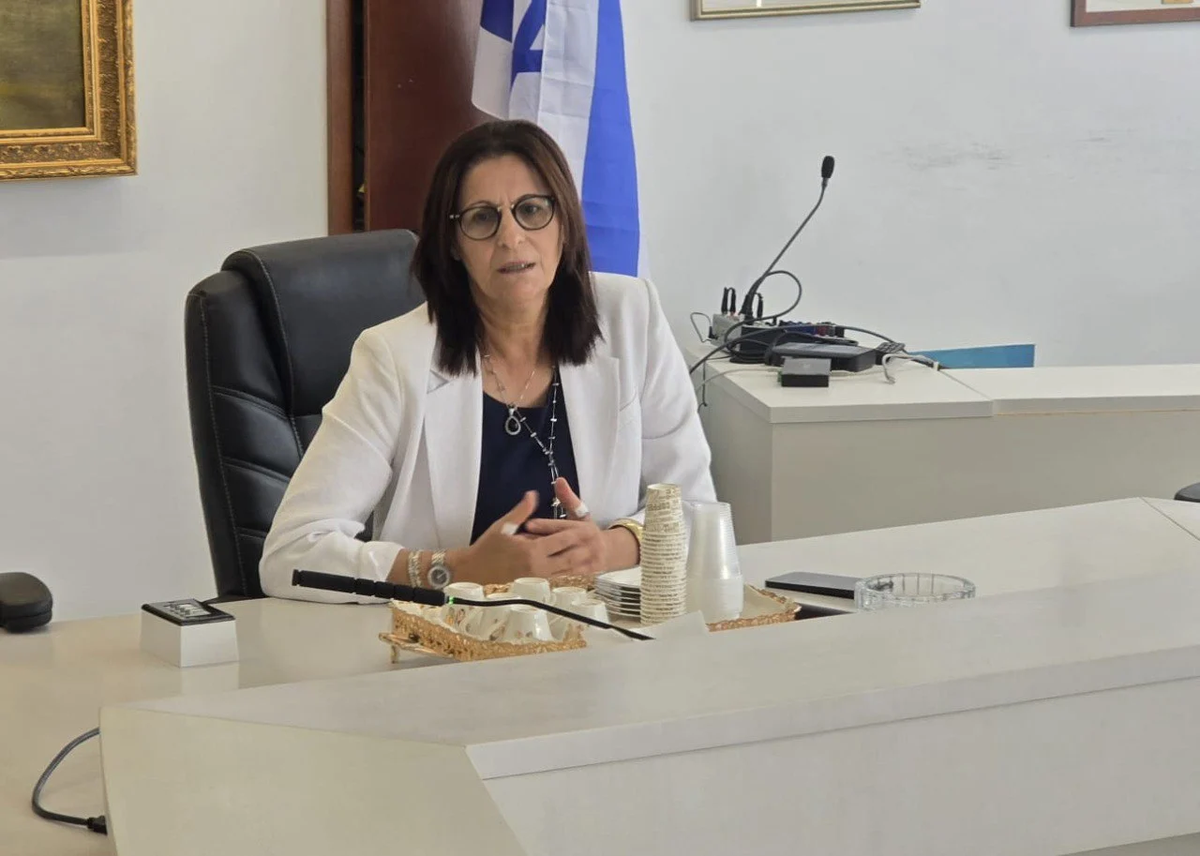 السيدة ناهدة منصور