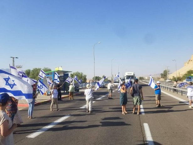 إضراب في جهاز الصحّة يوم غد على خلفيّة "يوم التّشويش"